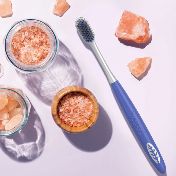 Щетка зубная Biomed Pink Salt ультрамягкая 938413 (Ф2)