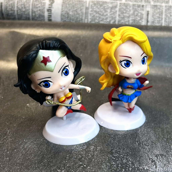 Фигурка LB Marvel персонажи на подставке (в ассорт) 107