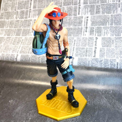 Фигурка LB One Piece Portgas D Ace персонажи на подставке 131