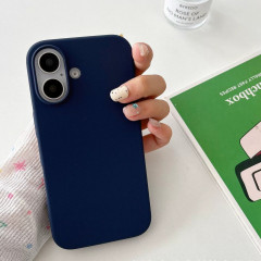 Чехол накладка силикон Silicone Case iPh 16 темно-синий аналог