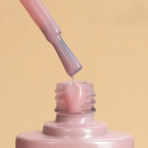База для гель-лака ADRICOCO La Creme камуфлирующая 18 10мл 6242532-